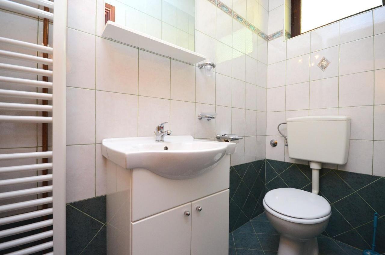 Apartments Ivanka Krk Town Kültér fotó