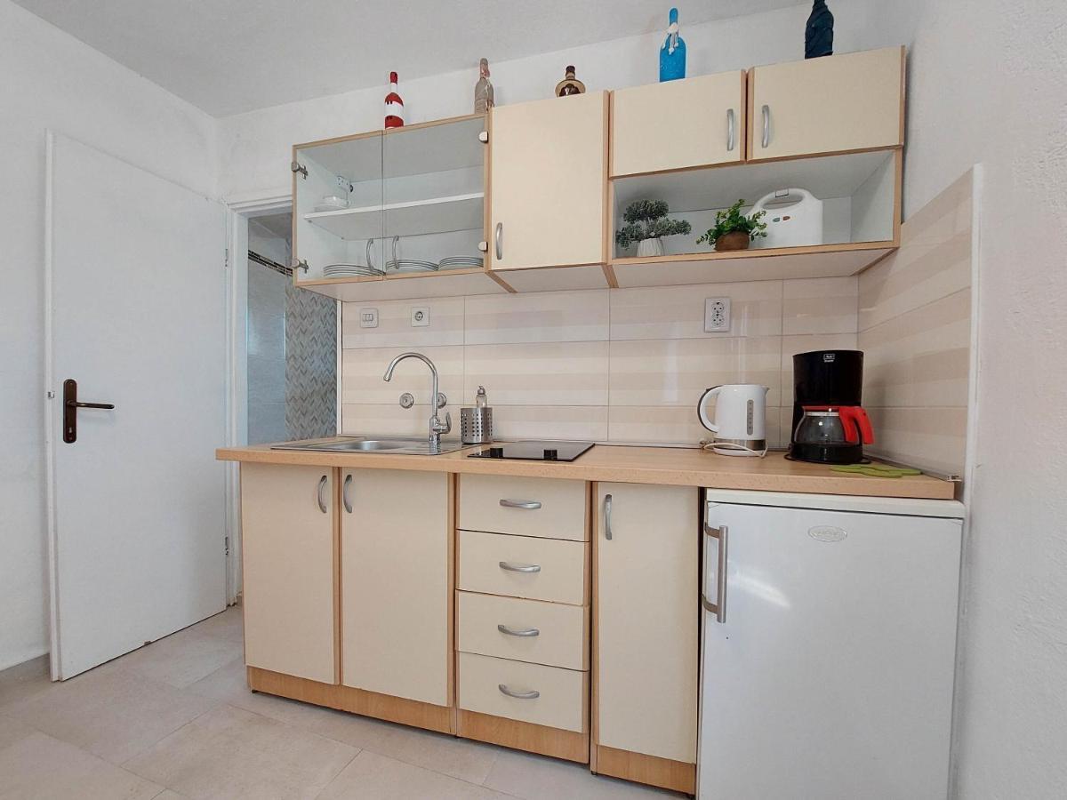 Apartments Ivanka Krk Town Kültér fotó