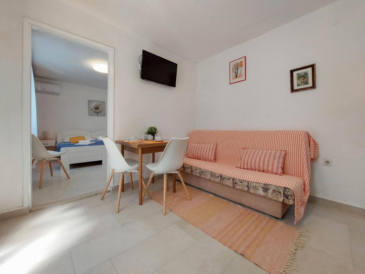 Apartments Ivanka Krk Town Kültér fotó