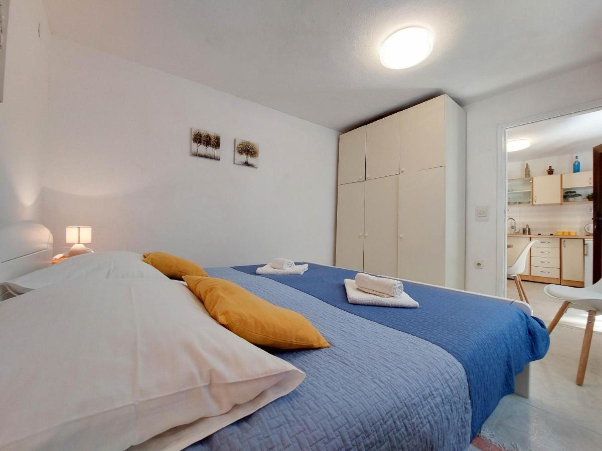 Apartments Ivanka Krk Town Kültér fotó