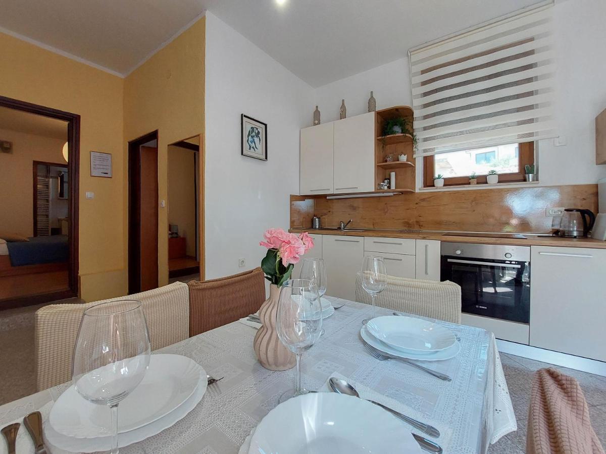 Apartments Ivanka Krk Town Kültér fotó
