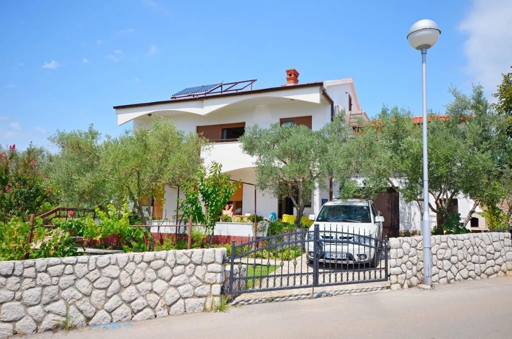 Apartments Ivanka Krk Town Kültér fotó