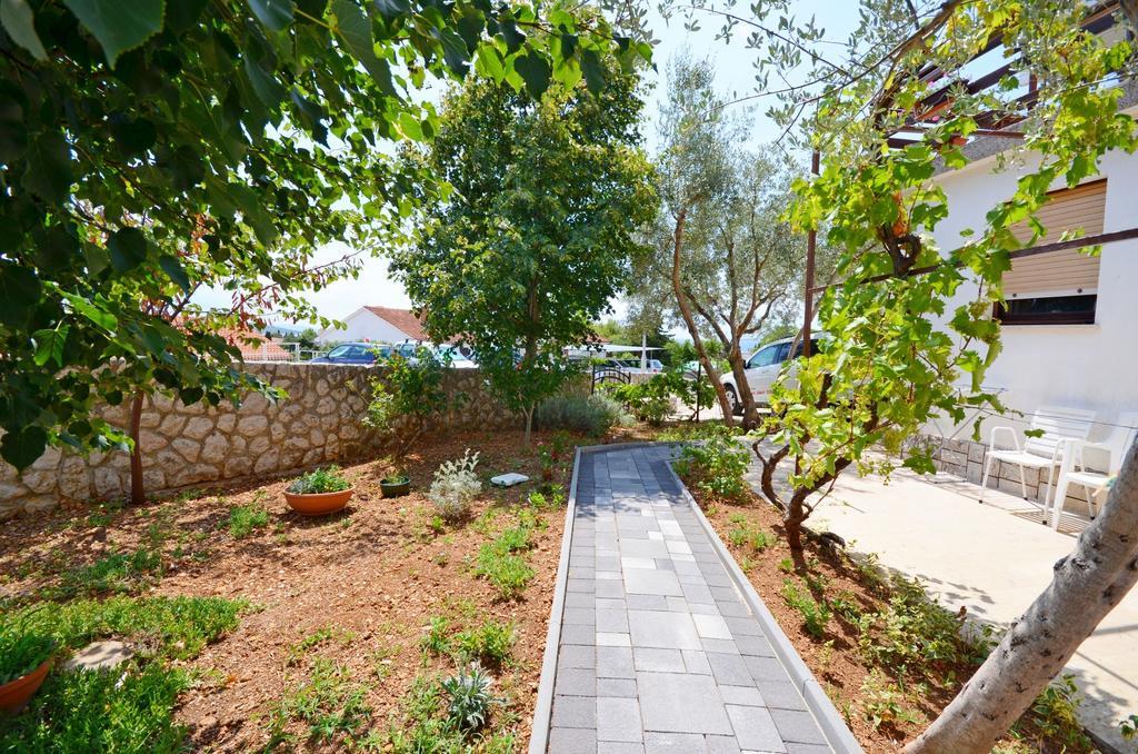 Apartments Ivanka Krk Town Kültér fotó