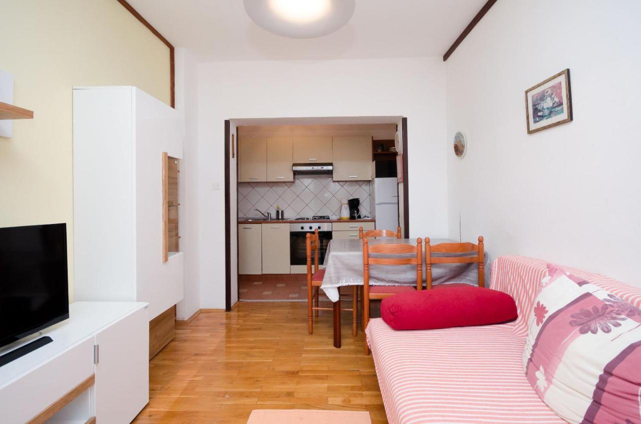 Apartments Ivanka Krk Town Kültér fotó